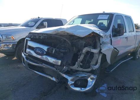 2014 Ford F-250 Lariat z USA, uszkodzony, nr VIN 1FT7W2BT7EEA72050